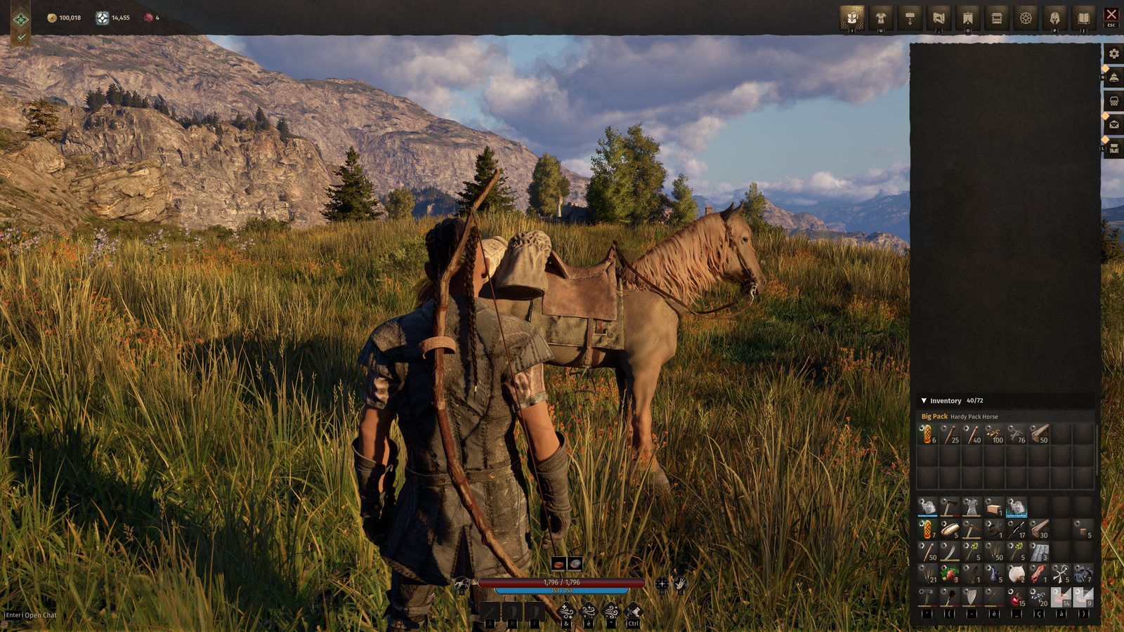 Personaje con un arco a la espalda junto a un caballo de carga ensillado; a la derecha, el inventario abierto con la sección del Hardy Pack Horse